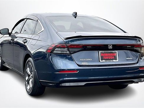 Used 2025 Honda Accord EX-L image 12