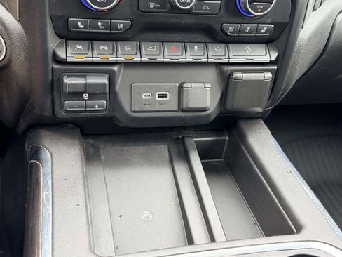 Used 2021 Chevrolet Silverado 1500 LTZ w/ LTZ Premium Package image 6