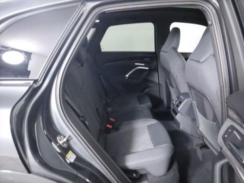 New 2025 Audi SQ5 Premium Plus image 24