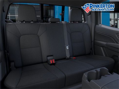 New 2024 Chevrolet Colorado LT w/ LT Convenience Package II image 17