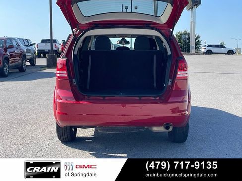 Used 2020 Dodge Journey SE w/ SE Popular Equipment Group FWD image 7