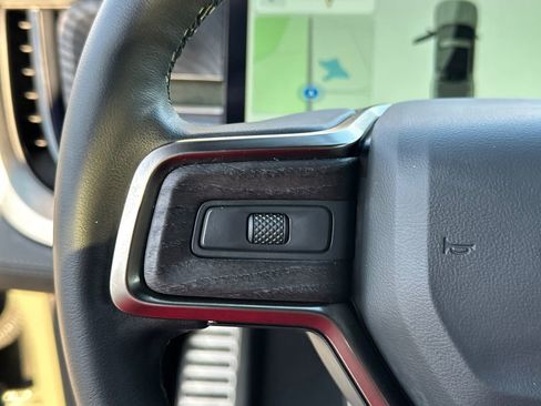 Used 2022 Rivian R1T Launch Edition image 26