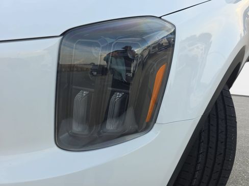 Used 2024 Kia Telluride SX Prestige X-Pro AWD/4WD image 29