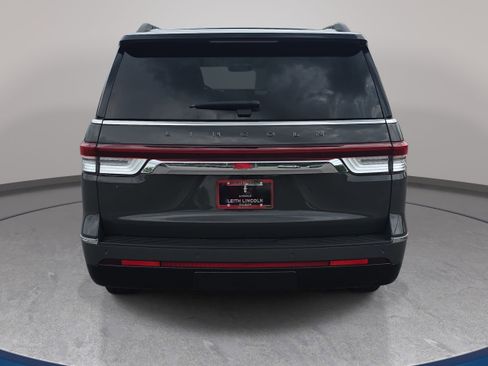 Certified 2024 Lincoln Navigator Black Label AWD/4WD image 6