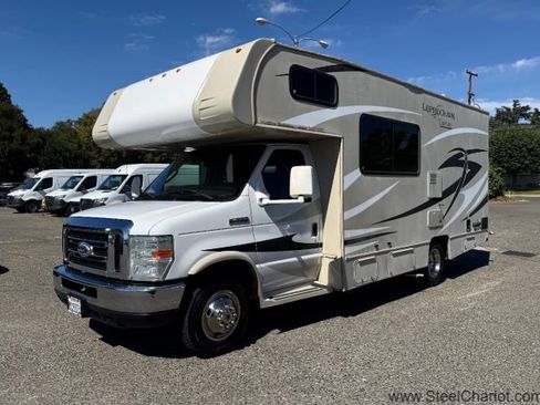 Used 2014 Ford E-350 and Econoline 350 Super Duty Wagon w/ Motorhome Prep Package RWD image 1