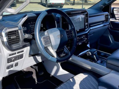 Used 2022 Ford F150 Limited image 16