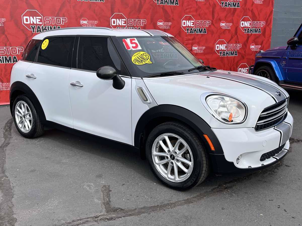 Used 2015 MINI Cooper Countryman FWD image 4