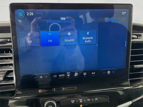 Used 2023 Ford Transit 350 XLT image 33