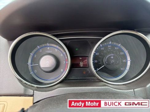 Used 2012 Hyundai Sonata FWD image 26
