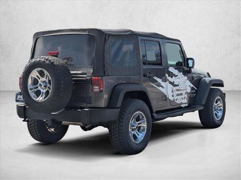 Used 2018 Jeep Wrangler Unlimited Sport S AWD/4WD image 5