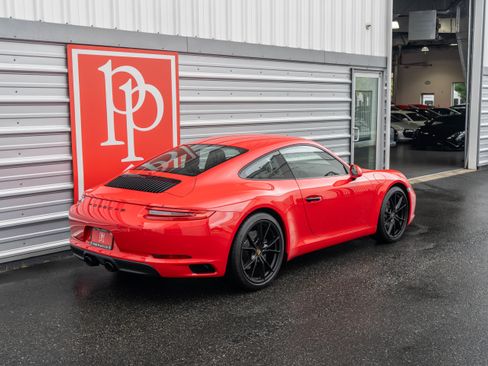 Used 2018 Porsche 911 Carrera RWD image 37
