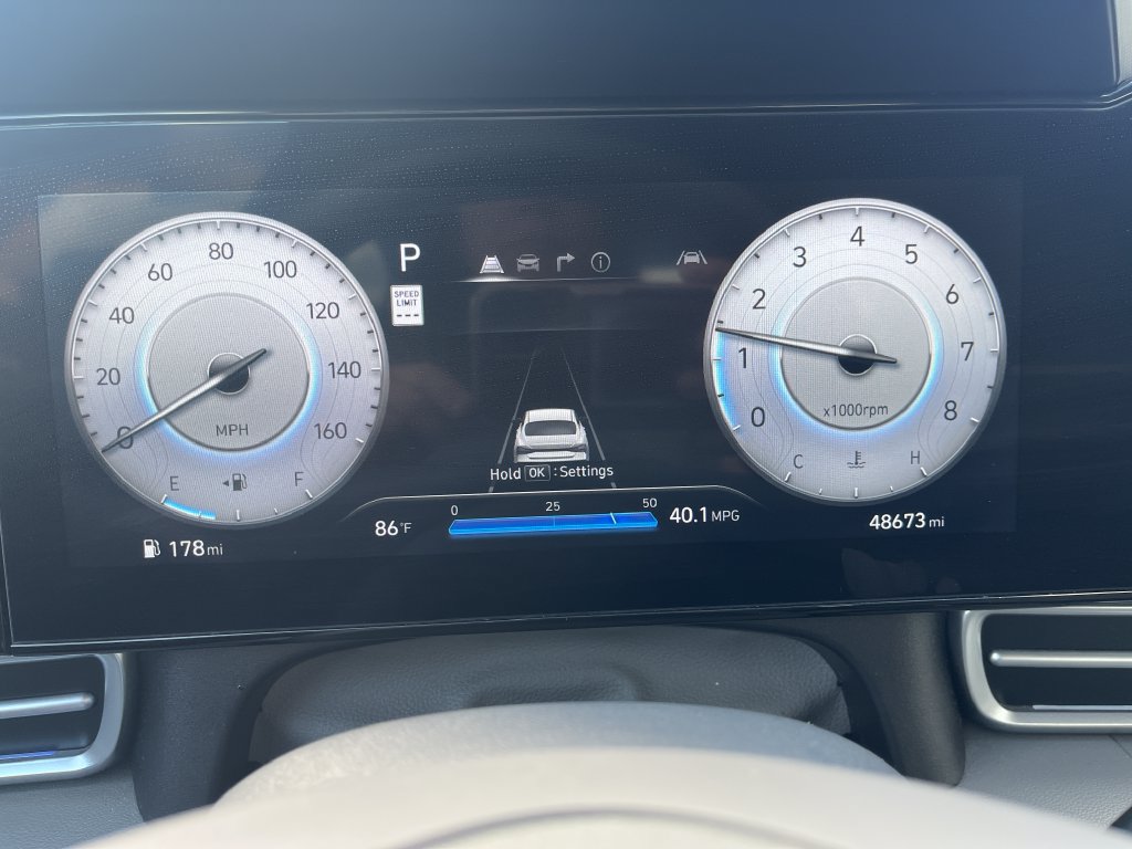 Used 2024 Hyundai Elantra SEL FWD image 14