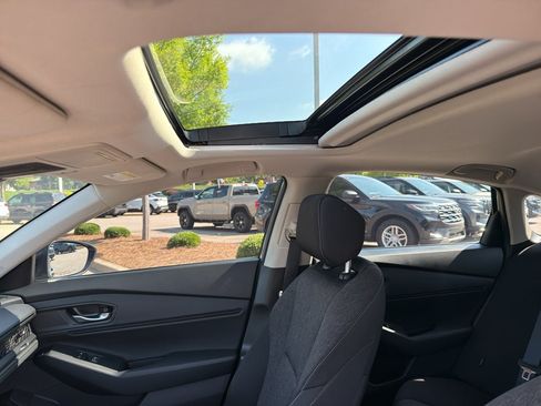 Certified 2025 Honda Accord SE image 15