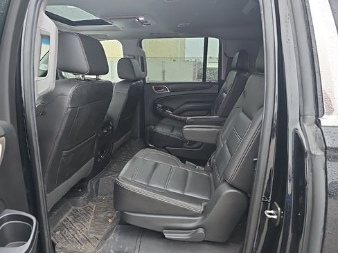 Used 2018 GMC Yukon XL Denali w/ Denali Ultimate Package AWD/4WD image 13