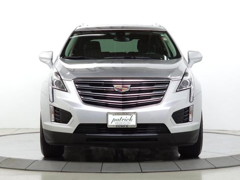 Used 2019 Cadillac XT5 Luxury AWD/4WD image 2