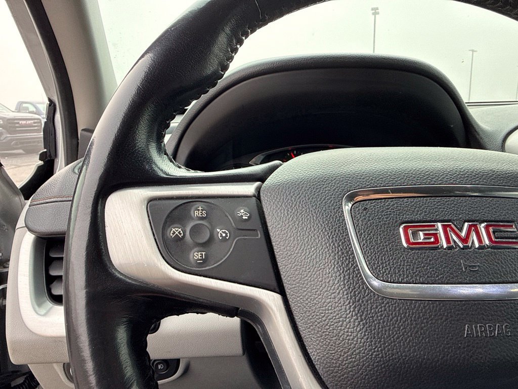 Used 2020 GMC Terrain SLT AWD/4WD image 13