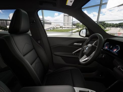 New 2026 BMW X1 xDrive28i w/ Convenience Package image 9