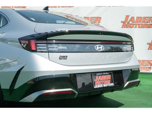 Used 2025 Hyundai Sonata SEL FWD image 34
