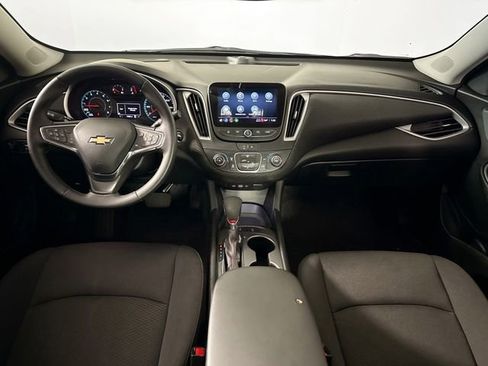 Used 2025 Chevrolet Malibu RS image 20