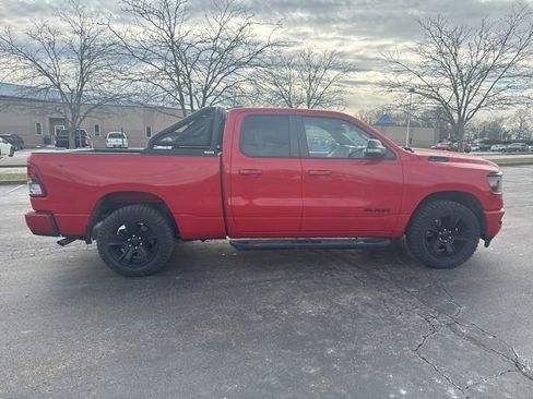 Used 2022 RAM 1500 Big Horn w/ Night Edition image 9