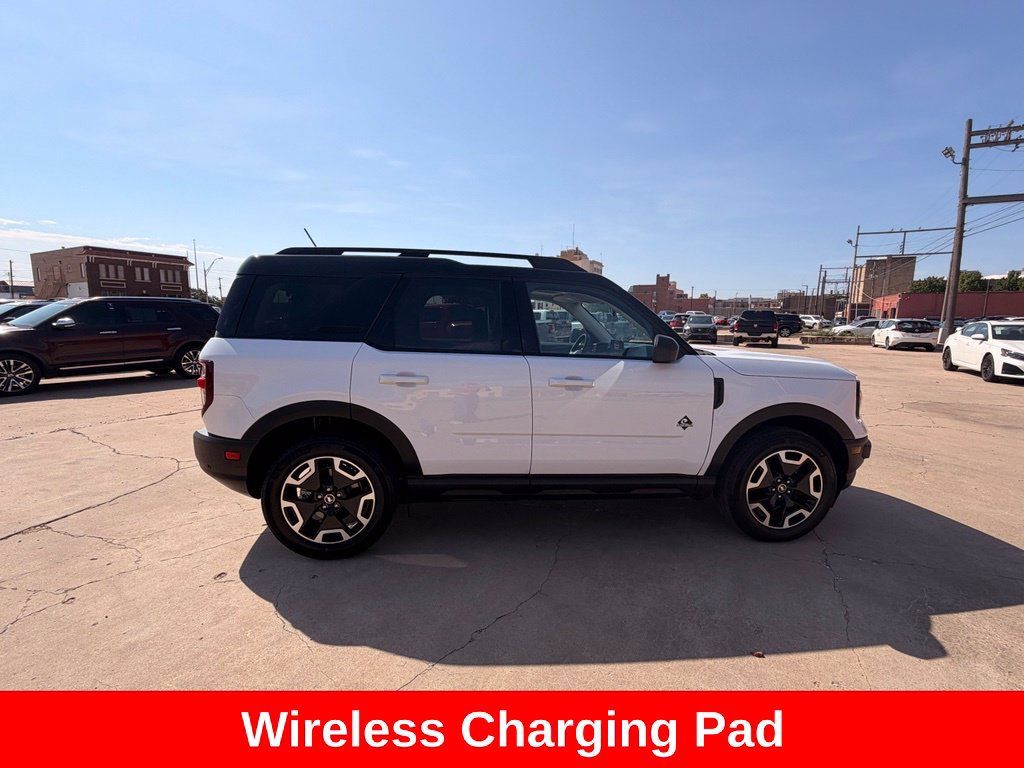Used 2021 Ford Bronco Sport Outer Banks w/ Outer Banks Package AWD/4WD image 7