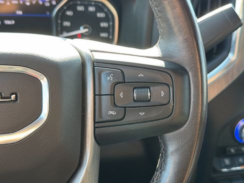 Used 2022 GMC Sierra 2500 Denali w/ Denali Ultimate Package AWD/4WD image 18