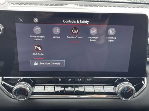 New 2026 GMC Canyon Elevation w/ Convenience Package RWD image 25