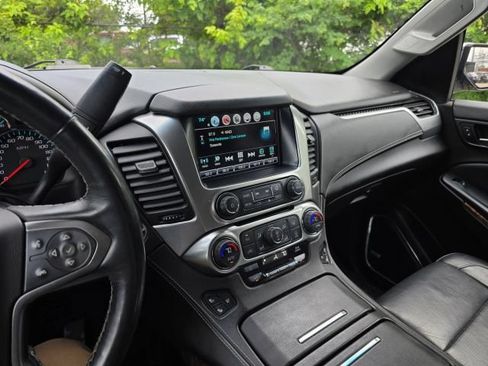 Used 2016 Chevrolet Tahoe LTZ AWD/4WD image 21