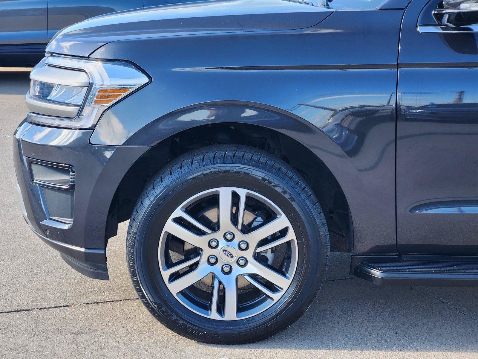 Used 2024 Ford Expedition Max XLT RWD image 11