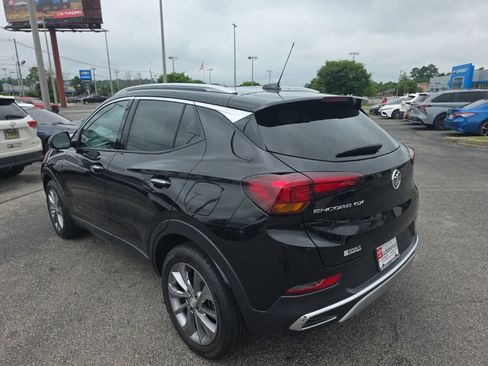 Used 2023 Buick Encore GX Essence w/ Experience Buick Package FWD image 7
