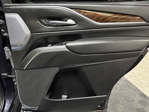 Used 2022 Cadillac Escalade Sport Platinum w/ Heavy-Duty Trailer Package image 53