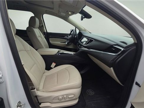 Used 2023 Buick Enclave Essence w/ Experience Buick Package image 13