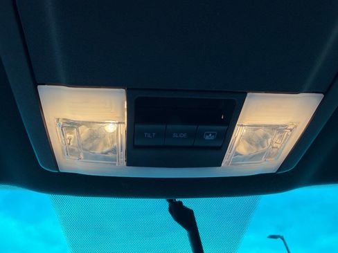 Used 2016 Ford Explorer Sport w/ Equipment Group 401A AWD/4WD image 23