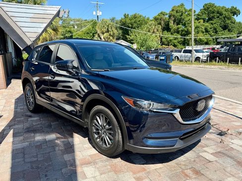 Used 2020 MAZDA CX-5 Touring FWD image 2