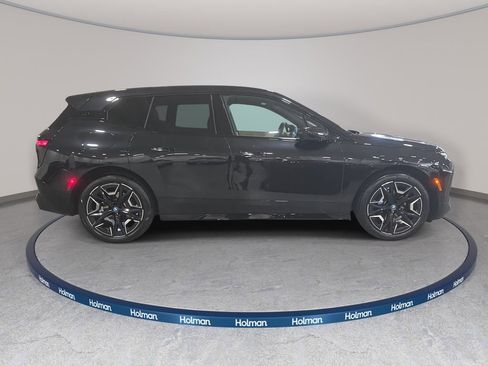 Used 2024 BMW iX xDrive50 w/ Sport Package AWD/4WD image 4