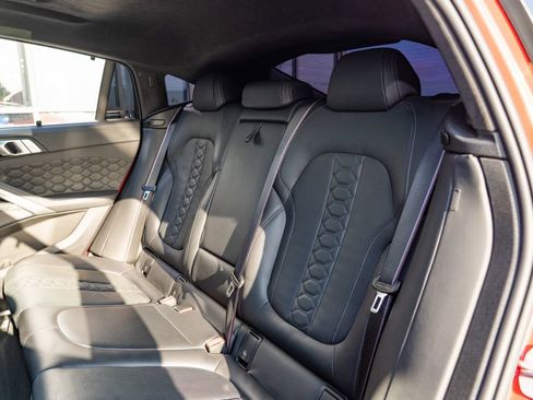 Used 2021 BMW X6 M w/ Competition Package image 18