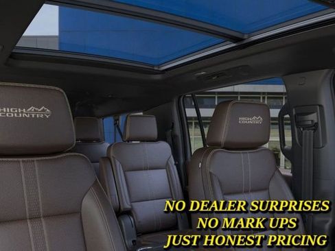 New 2026 Chevrolet Suburban High Country w/ Sun And Tow Package AWD/4WD image 24