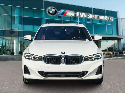 Certified 2023 BMW 330i Sedan w/ Parking Assistance Package image 6