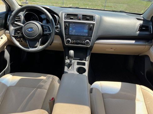 Used 2019 Subaru Outback 2.5i Limited w/ Protection Package #1 AWD/4WD image 23