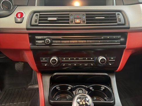 Used 2015 BMW M5 w/ Competition Package image 22