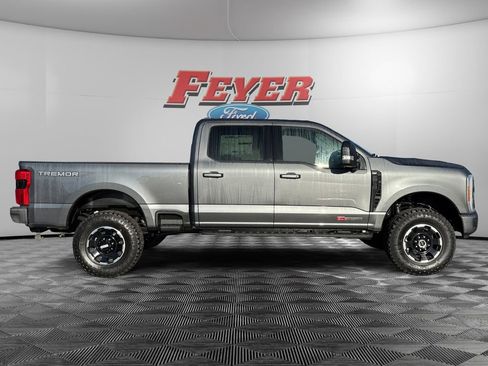 New 2026 Ford F250 XLT w/ XLT Premium Package AWD/4WD image 6