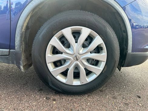 Used 2018 Nissan Rogue S AWD/4WD image 40