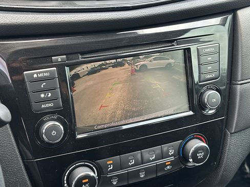 Used 2020 Nissan Rogue S w/ Special Edition Package FWD image 21