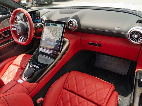 Used 2025 Mercedes-Benz AMG GT 55 image 23