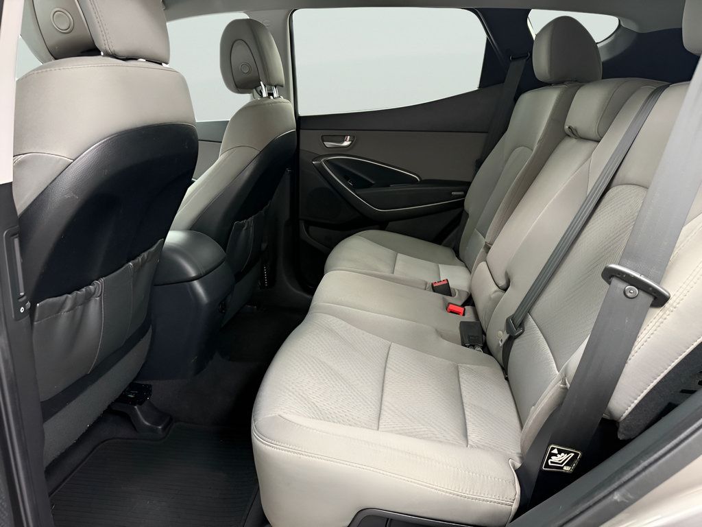 Used 2018 Hyundai Santa Fe Sport w/ 2.4L Value Package 02 FWD image 15