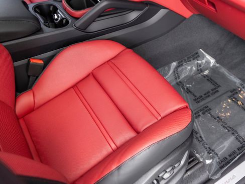 New 2026 Porsche Cayenne Coupe AWD/4WD image 65