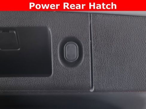 Used 2018 Chevrolet Suburban LT AWD/4WD image 30