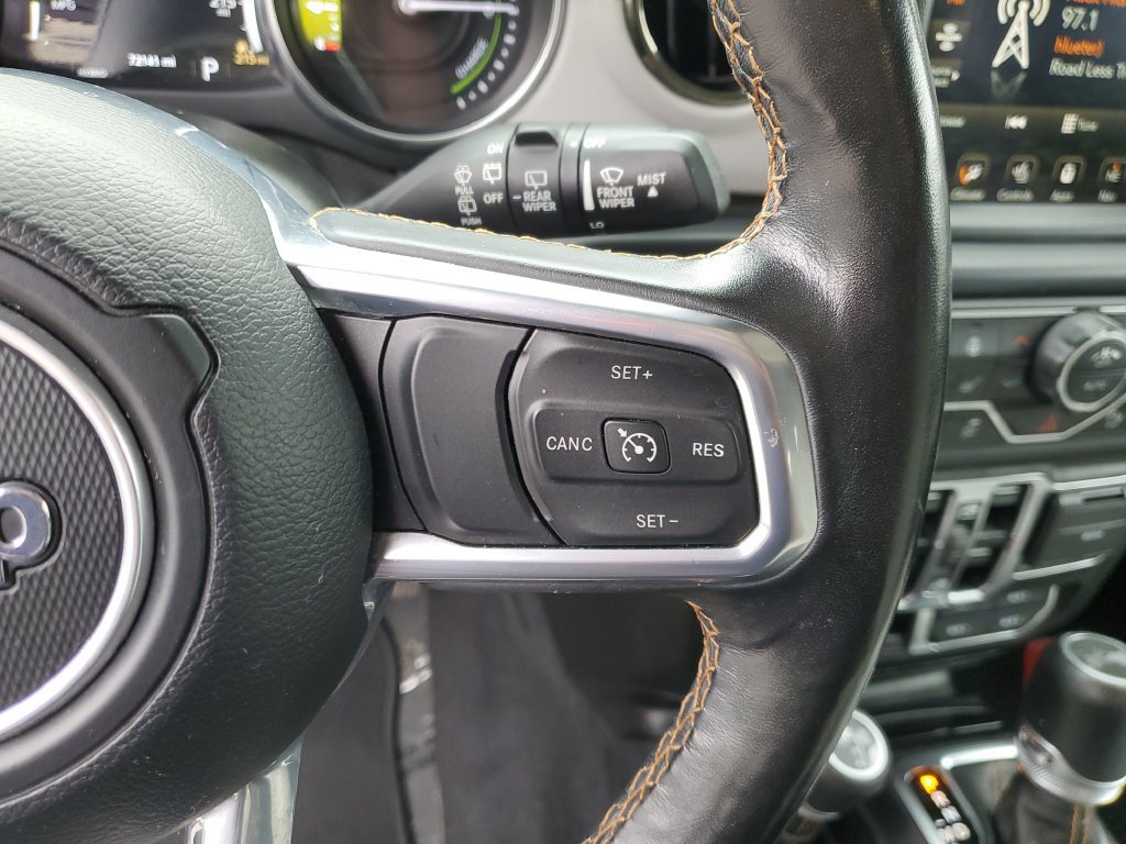 Used 2021 Jeep Wrangler Unlimited Sahara AWD/4WD image 27