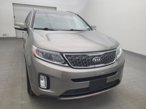 Used 2014 Kia Sorento SX image 14