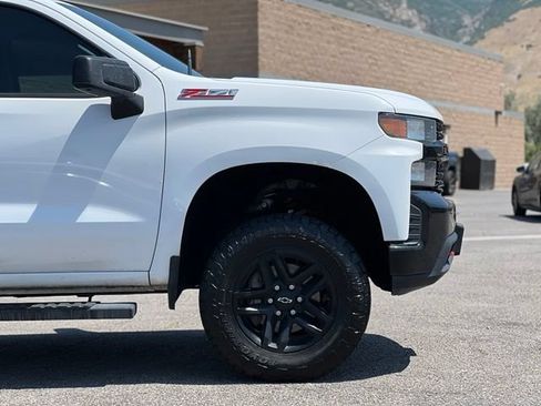 Used 2021 Chevrolet Silverado 1500 Custom Trail Boss AWD/4WD image 10